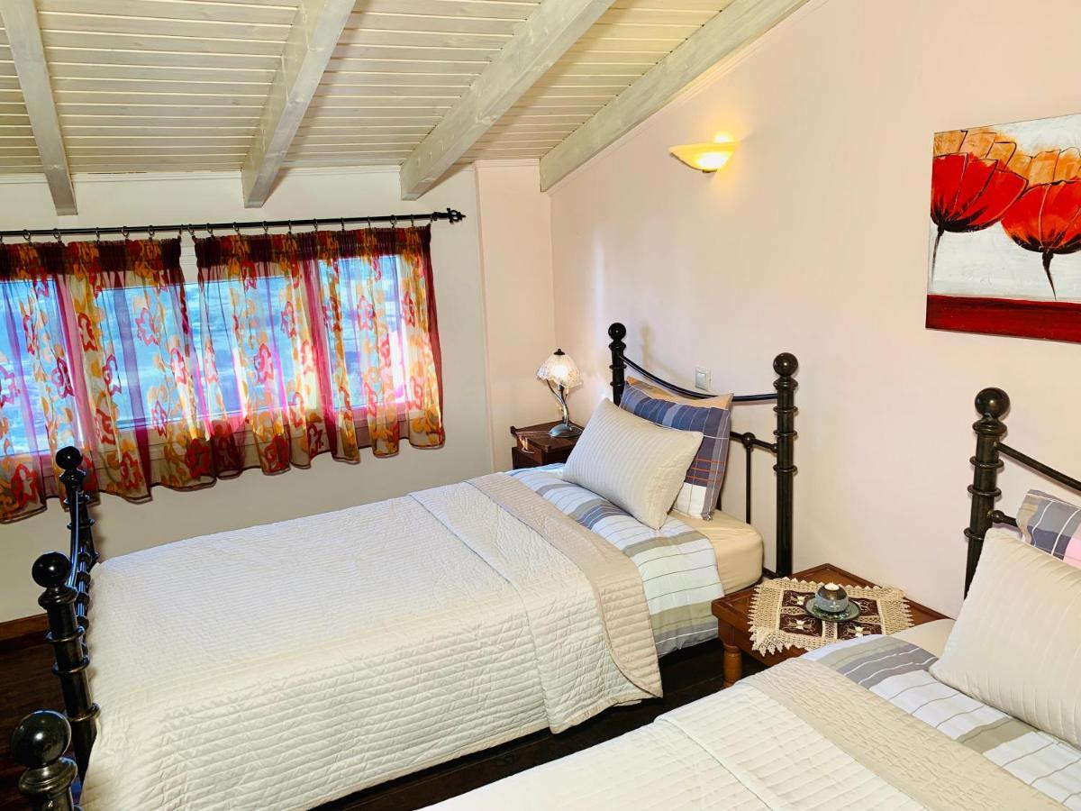 Vátos Ermones Diamond Villa מראה חיצוני תמונה