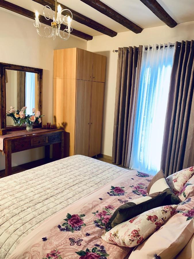 Vátos Ermones Diamond Villa מראה חיצוני תמונה